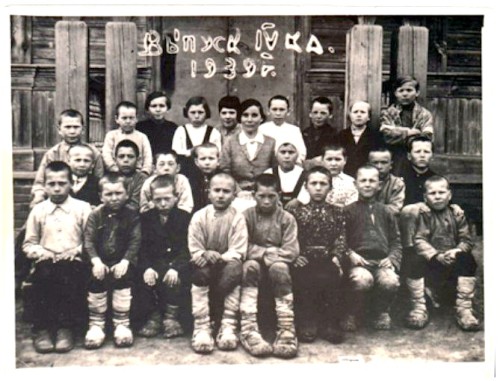 1939G.-SORSELSKAY-SEMILETNYY-SKOLA.-4-KLASS.-UCITELNITA-OLGA-YKOVLEVNA..jpg